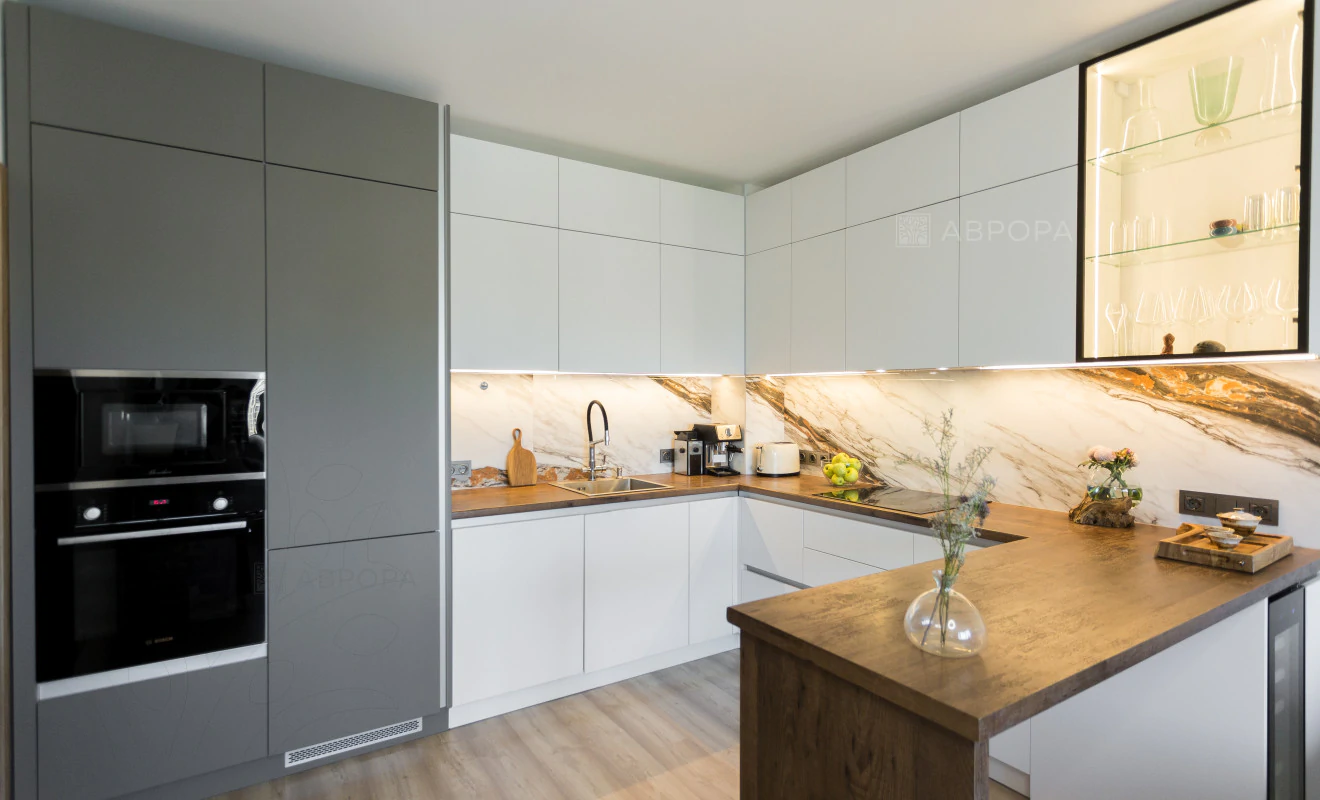 Угловой кухонный гарнитур для кухни: 5 вариантов планировки и примеры проектов (105 фото)